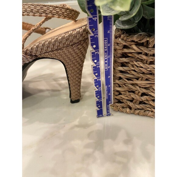 Women’s Shoe Pumps Size 8.5 Sling Back Woven Tan 3 1/4" heel Pointed Toe ?New - Picture 8 of 9